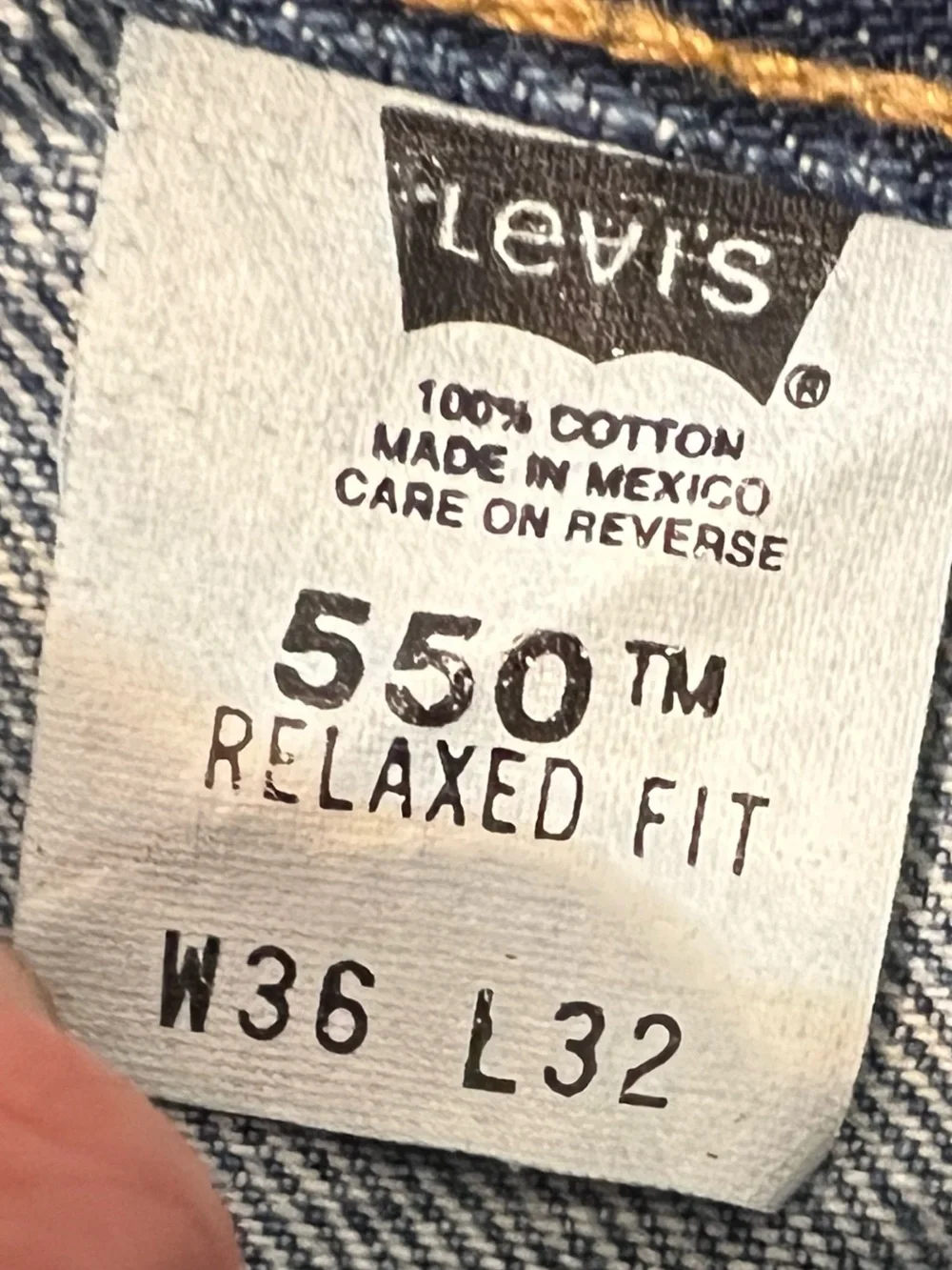 Levi’s 550 36x32 Relaxed Fit Y2K 2002 Means Jeans